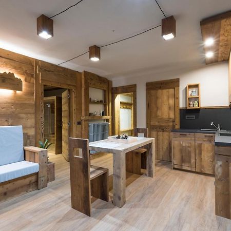 Апартаменти Casaborgovecchio Abete Rosso-Sauna Бардонеккія Екстер'єр фото